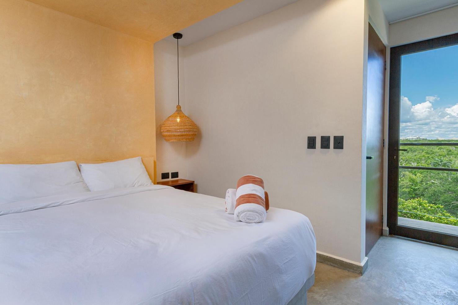 Find Yourself At Nook Apartment *
